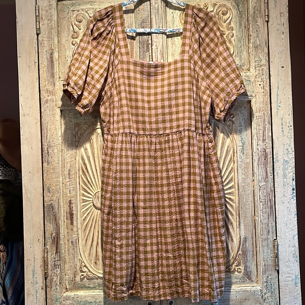 NWOT Madewell Square-Neck Puff-Sleeve Dress in Gingham Seersucker in Spiced O…